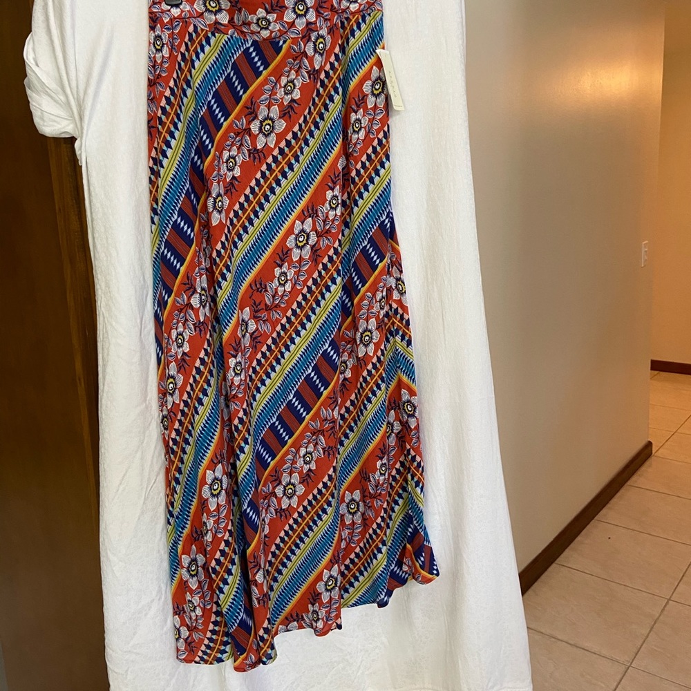 Long maxi skirt
